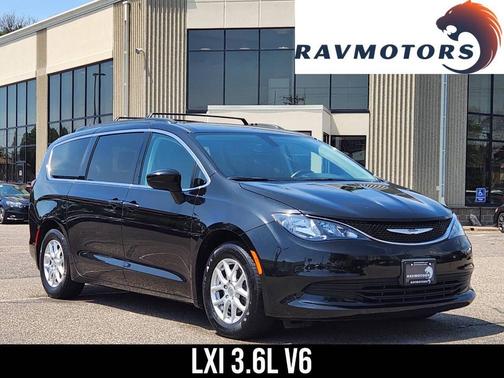 2020 Chrysler Voyager LXI