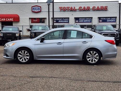 2017 Subaru Legacy Base