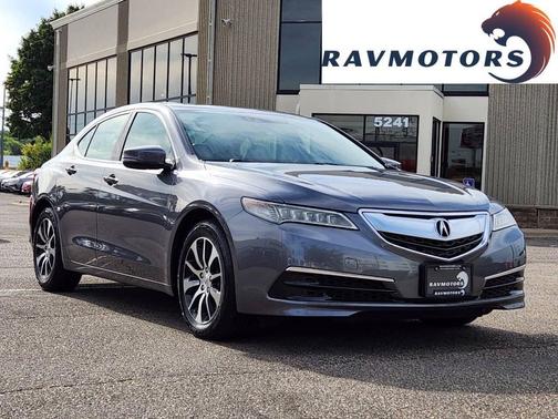 2017 Acura TLX w/Technology Package