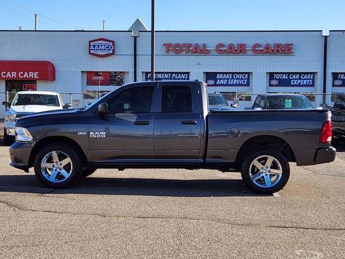 2017 RAM 1500 Express