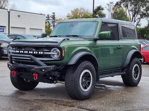 2023 Ford Bronco Outer Banks Advanced 4x4 2dr SUV