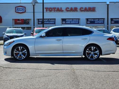 2019 INFINITI Q70L 3.7 Luxe AWD 4dr Sedan