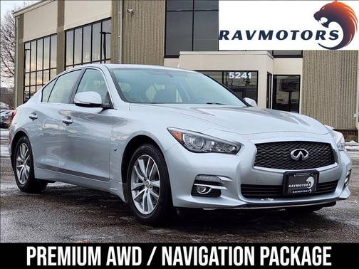 2015 INFINITI Q50 Premium