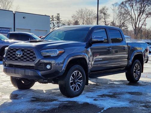 2022 Toyota Tacoma TRD Sport
