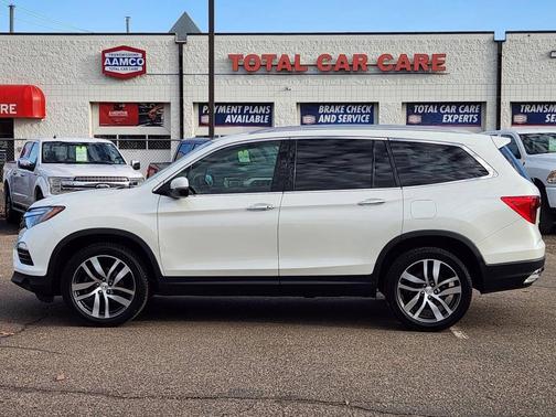2017 Honda Pilot Elite