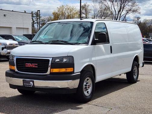 2022 GMC Savana 2500 Work Van