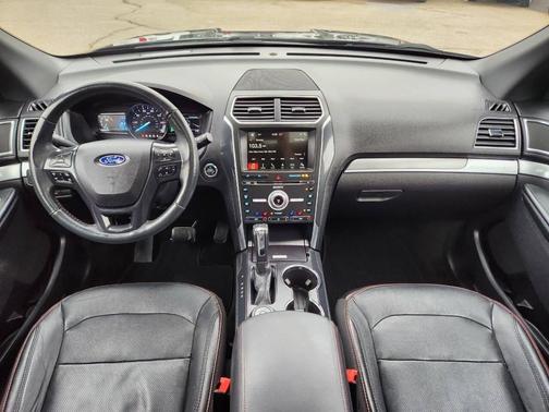 Shadow Black 2018 Ford Explorer Sport