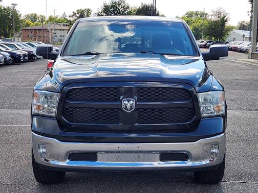 2018 RAM 1500 SLT