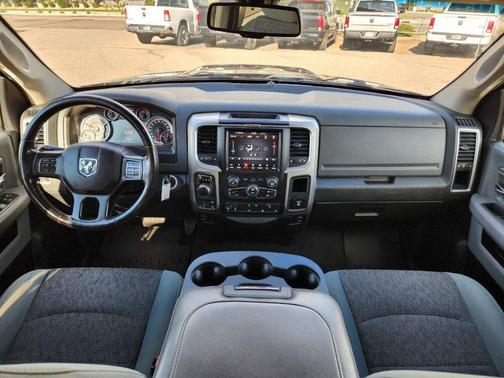 2018 RAM 1500 SLT