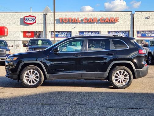 2019 Jeep Cherokee Latitude