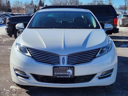 2016 Lincoln MKZ Hybrid Base