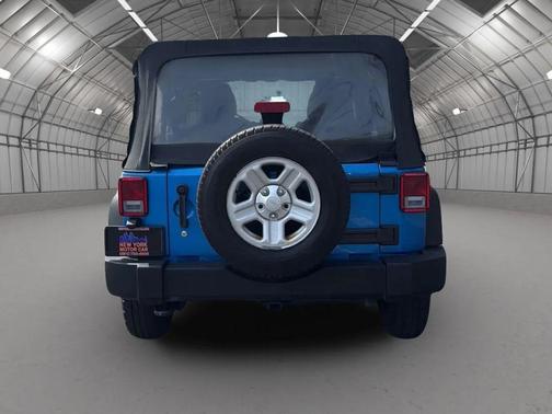 Hydro Blue Pearlcoat 2016 Jeep Wrangler Unlimited Sport