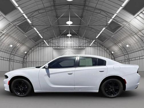 White Knuckle Clearcoat 2022 Dodge Charger SXT