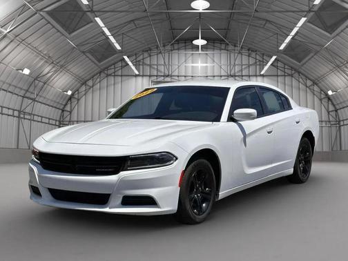 White Knuckle Clearcoat 2022 Dodge Charger SXT