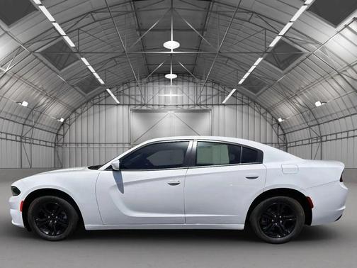 White Knuckle Clearcoat 2022 Dodge Charger SXT