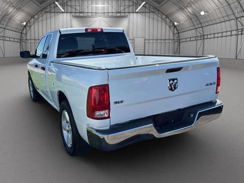 Bright White Clearcoat 2024 RAM 1500 Classic SLT