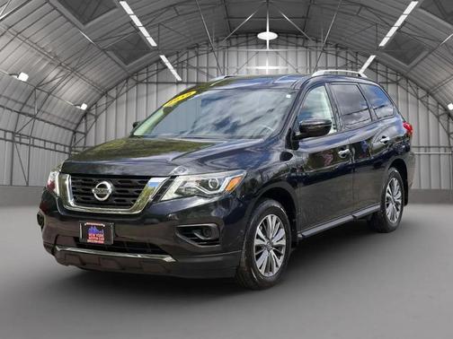 Magnetic Black 2018 Nissan Pathfinder S