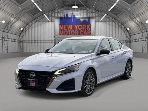 2024 Nissan Altima SR VC-Turbo FWD