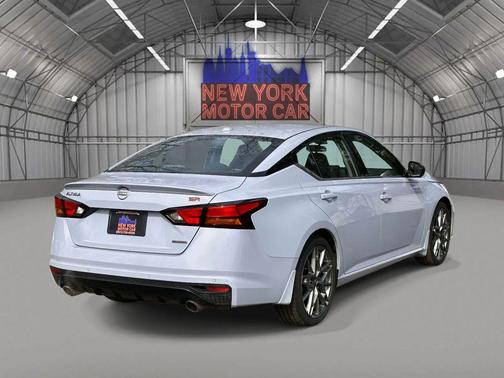 2024 Nissan Altima SR VC-Turbo FWD