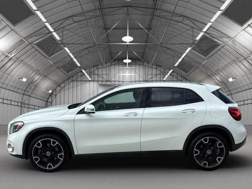Polar White 2019 Mercedes-Benz GLA 250 4MATIC