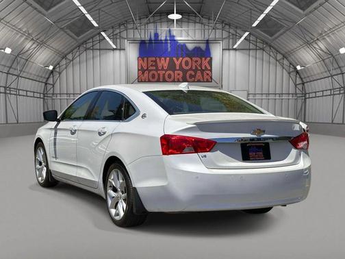 White 2015 Chevrolet Impala 2LT