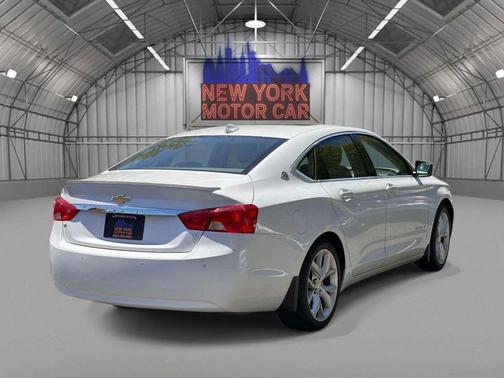 White 2015 Chevrolet Impala 2LT