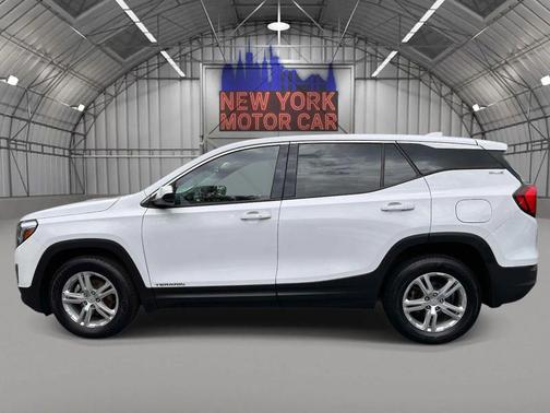 Summit White 2020 GMC Terrain SLE