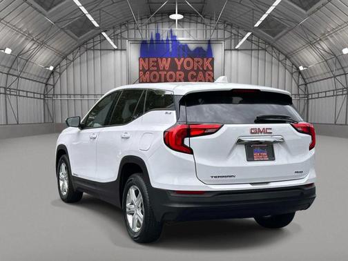 Summit White 2020 GMC Terrain SLE