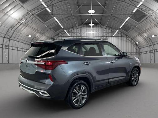 2021 Kia Seltos S