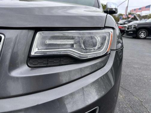 Granite Crystal Metallic Clearcoat 2014 Jeep Grand Cherokee Summit