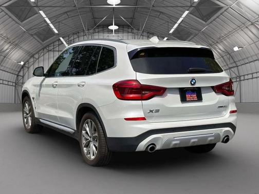 White 2019 BMW X3 xDrive30i