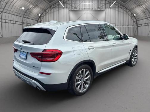 White 2019 BMW X3 xDrive30i