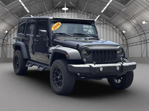 Black Clearcoat 2016 Jeep Wrangler Unlimited Sport