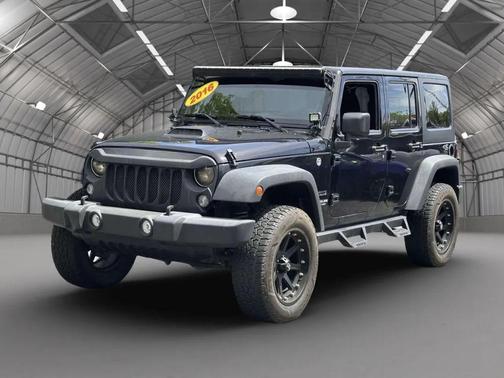 Black Clearcoat 2016 Jeep Wrangler Unlimited Sport