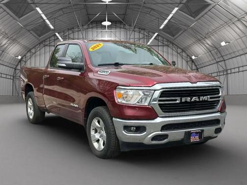 Delmonico Red Pearlcoat 2021 RAM 1500 Big Horn/Lone Star