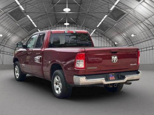 Delmonico Red Pearlcoat 2021 RAM 1500 Big Horn/Lone Star