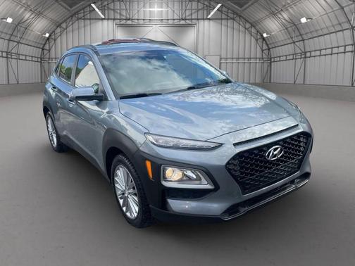 Sonic Silver 2020 Hyundai KONA SEL