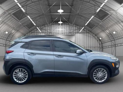 Sonic Silver 2020 Hyundai KONA SEL