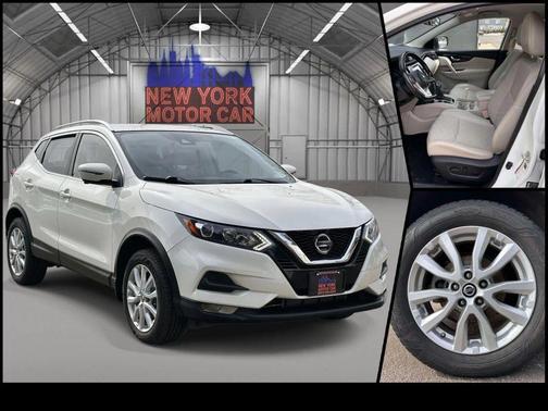 2022 Nissan Rogue Sport SV