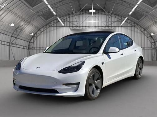 2023 Tesla Model 3 Standard Range