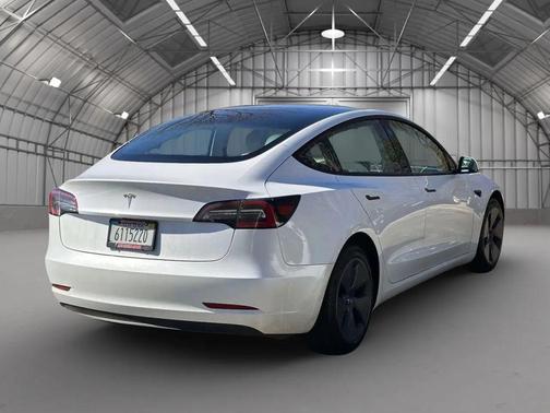 2023 Tesla Model 3 Standard Range