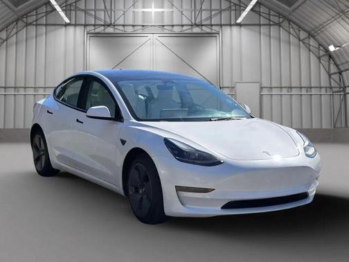 2023 Tesla Model 3 Standard Range