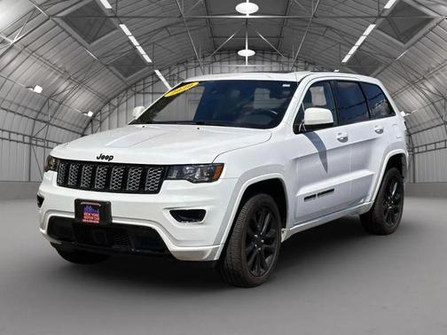 Bright White Clearcoat 2020 Jeep Grand Cherokee Altitude