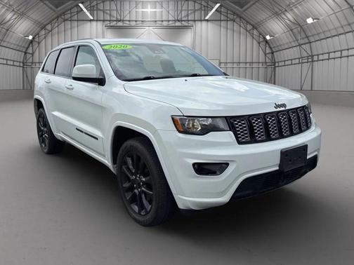 Bright White Clearcoat 2020 Jeep Grand Cherokee Altitude