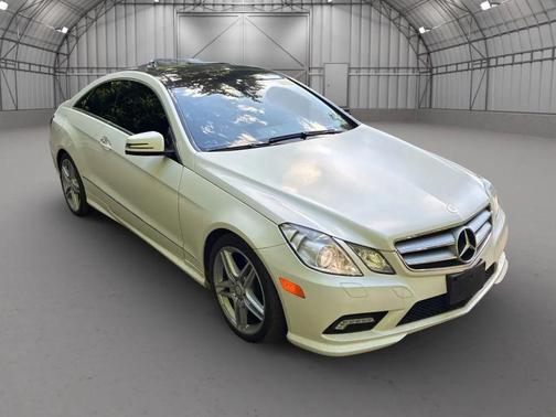 White 2011 Mercedes-Benz E-Class E 550 Coupe 2D