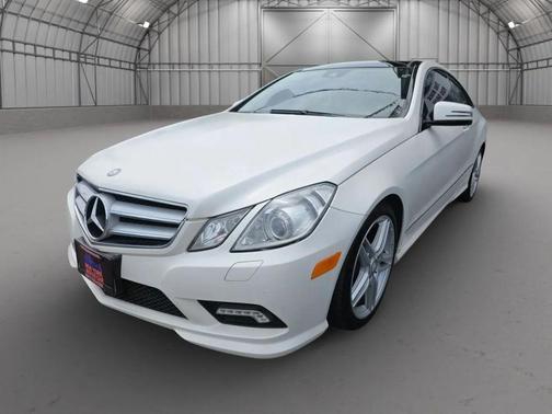 White 2011 Mercedes-Benz E-Class E 550 Coupe 2D
