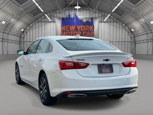 2024 Chevrolet Malibu FWD RS