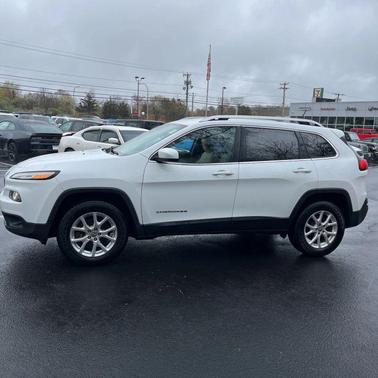 Bright White Clearcoat 2017 Jeep Cherokee Sport