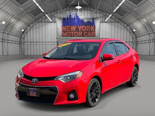 Barcelona Red Metallic 2016 Toyota Corolla LE Premium