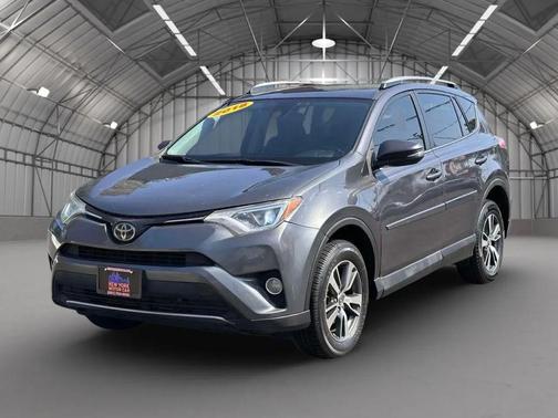 Magnetic Gray Metallic 2018 Toyota RAV4 XLE